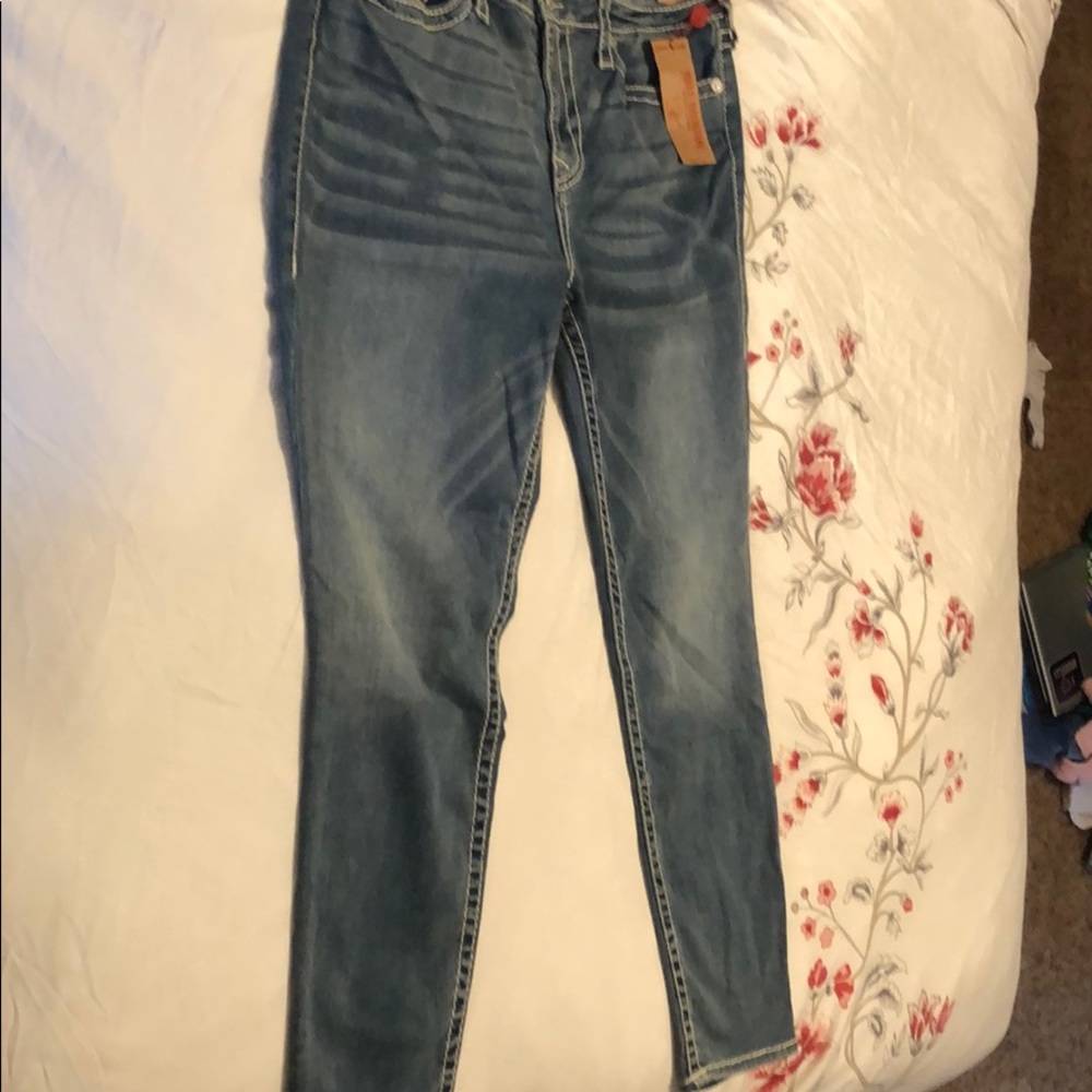 True Religion Jeans SZ 36 Curvy Skinny NWT
